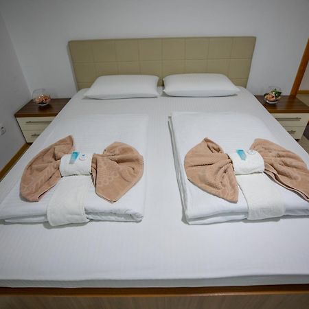 Guest House Agropapuk Sid Bagian luar foto