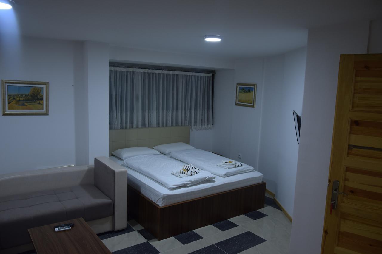 Guest House Agropapuk Sid Bagian luar foto